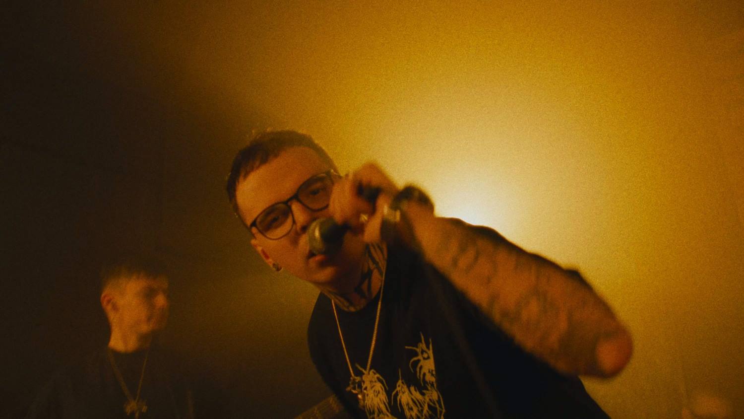 Гурт “НІДЕ” дебютує з панк-рок синглом “Цяцянка” - протест проти ілюзорних обіцянок