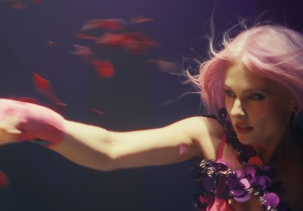 Співачка SVITLA презентує сміливий трек «Kryzhana» про жінку, яка дає відсіч коханню, що ранить