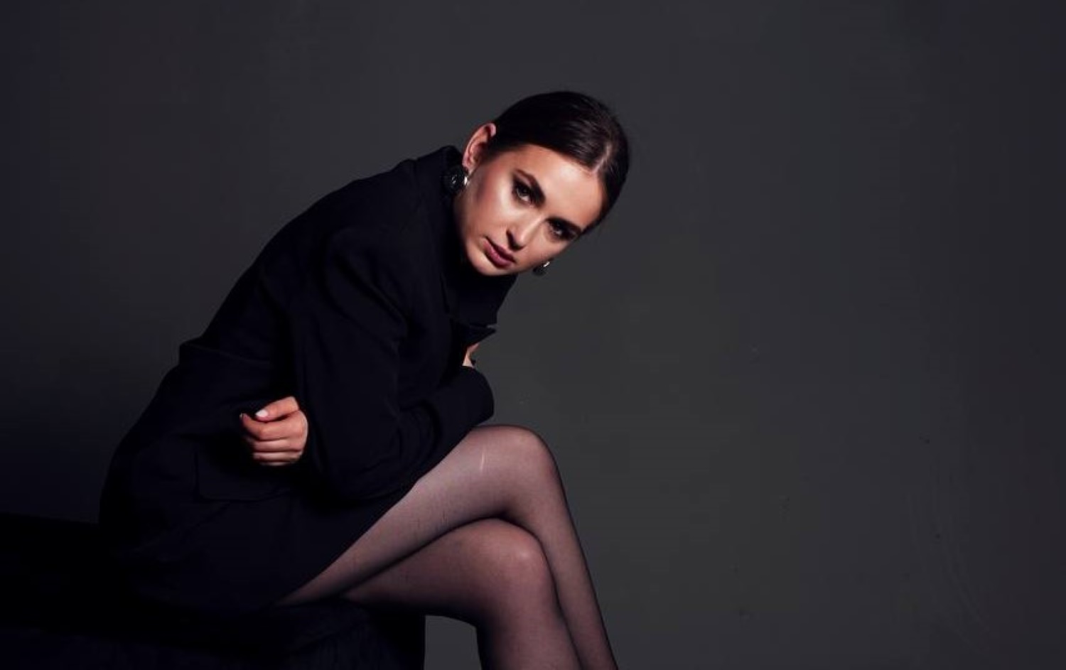 “Твоя” — пристрасть, ритм і повне розчинення одне в одному у новій пісні від Marins